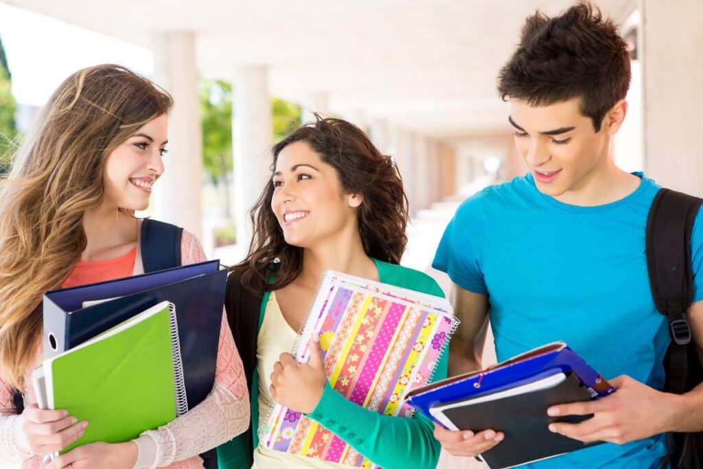 Распоред полагања пријемних испита за упис у специјализоване средње школе и одељења